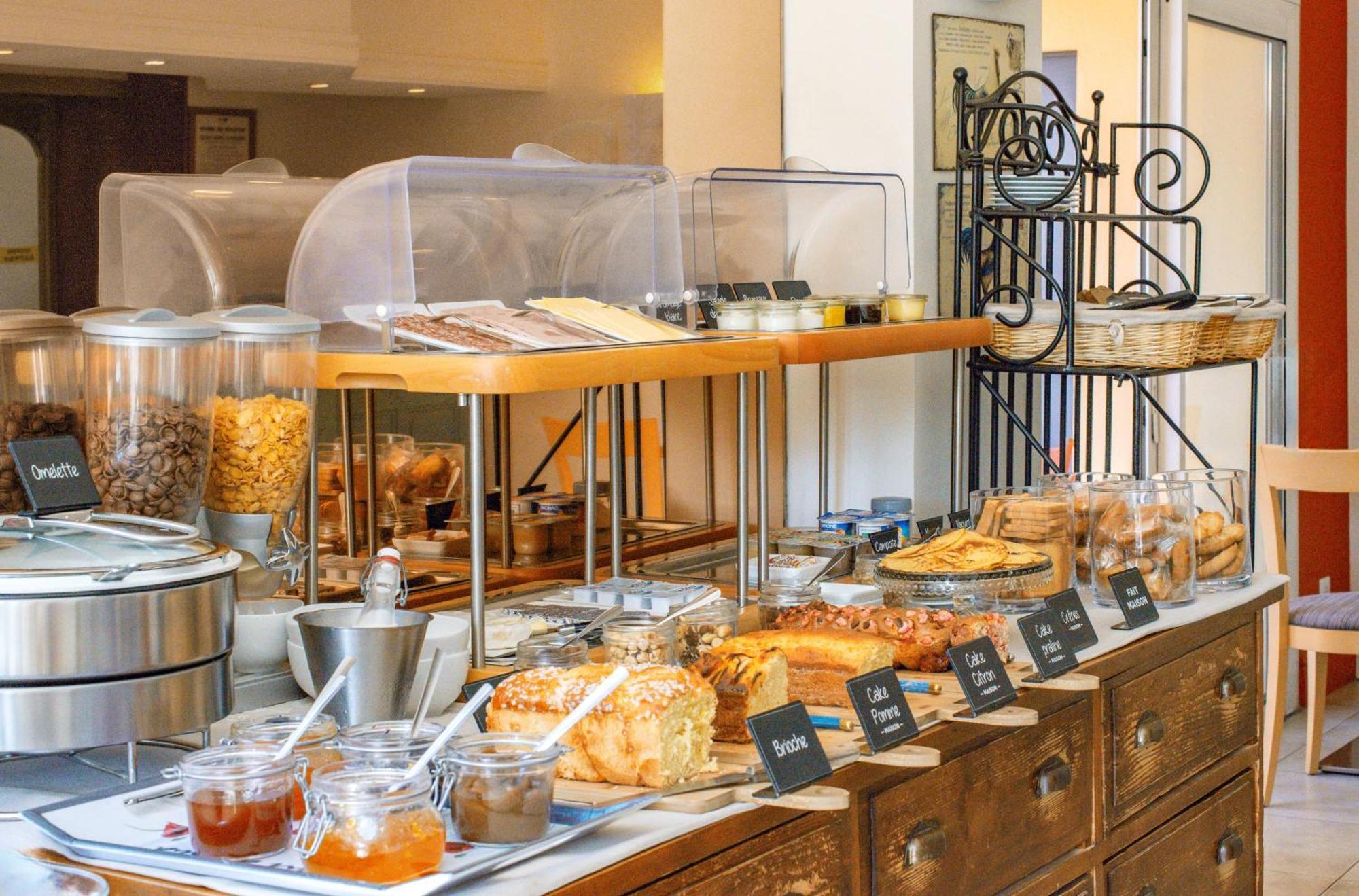 Hotel Le Petit 3*